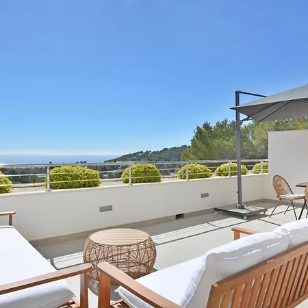 Altea Bayview Apartment By Nras Exterior photo